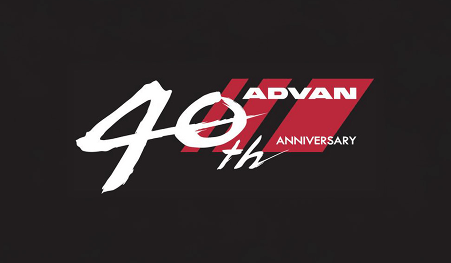 A Yokohama ADVAN gumiabroncsok 40. évfordulója